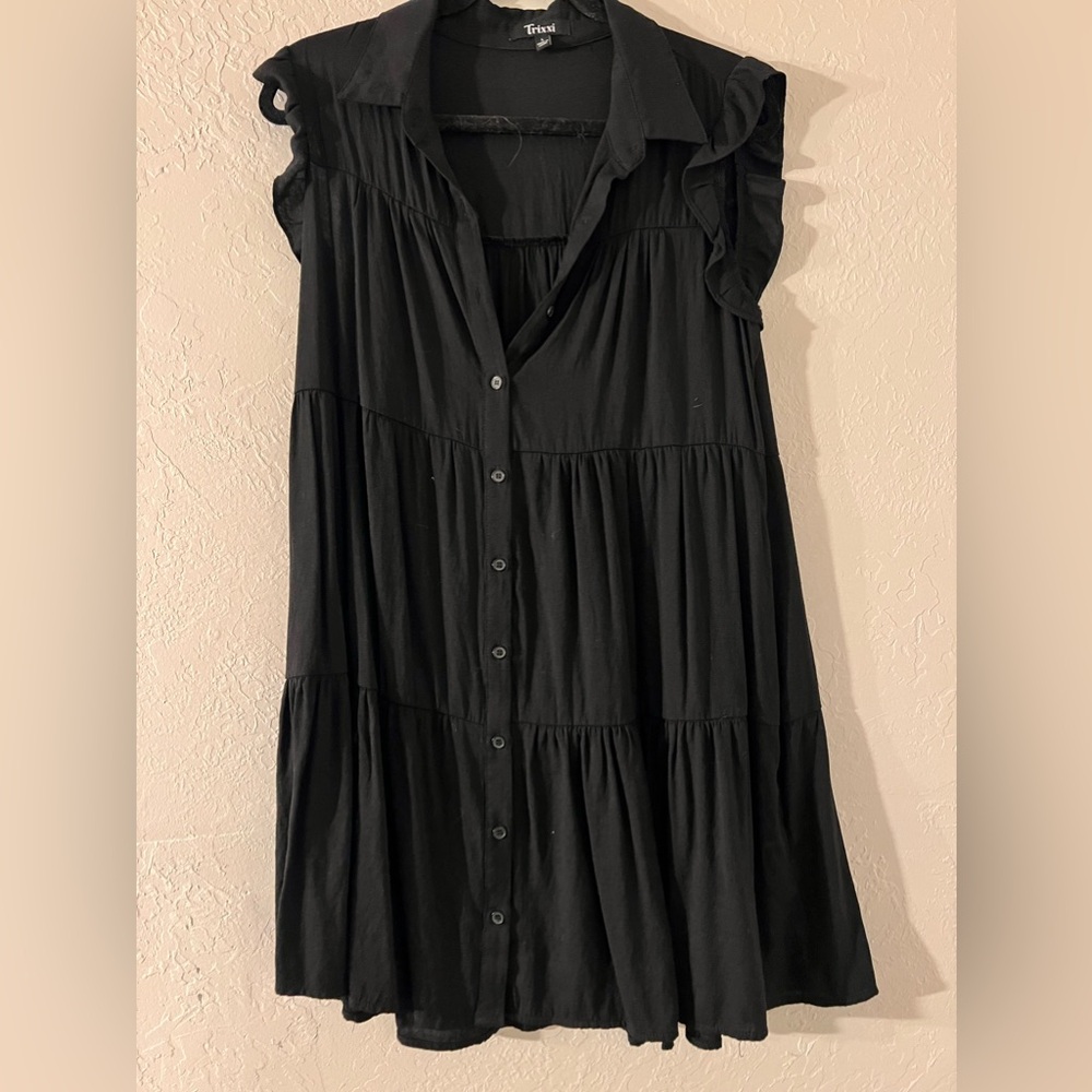 Thin black dress